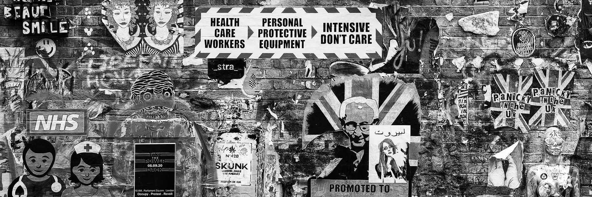Signs Covid 19 in London Mural