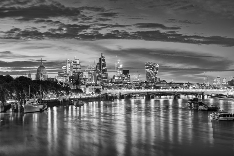 London Cityscapes – The City of London over the Waterloo Bridge