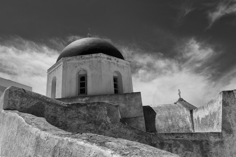 Black and white photo of Church at Megalachori on Santorini