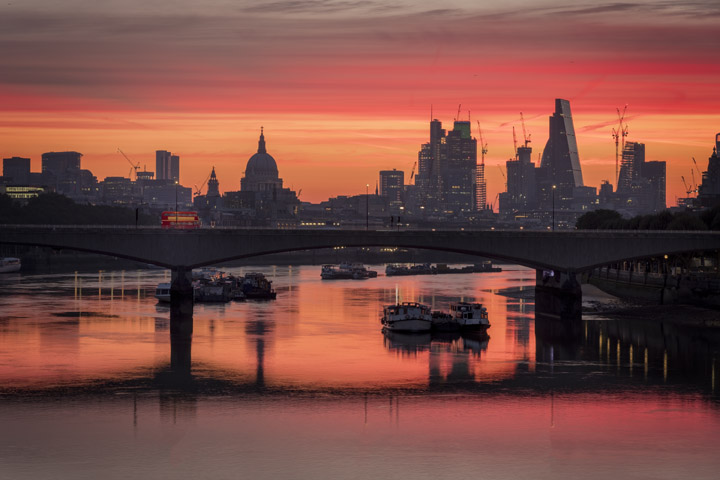 London Bus Sunrise Waterloo Bridge