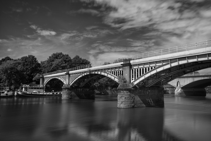  Black and white photo of Richmond Railway Bridge