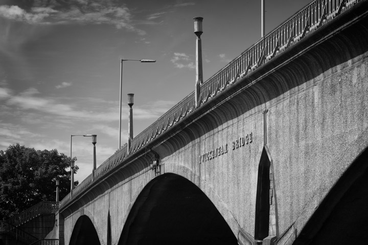  Black and white photo of Twickenham Bridge