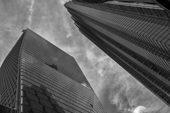  Black and white photo of  100 Bishopsgate skyscraper in London