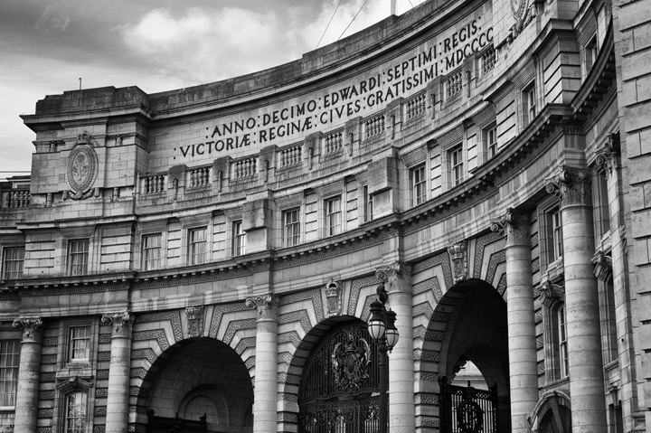 Photograph of Admiralty Arch 2