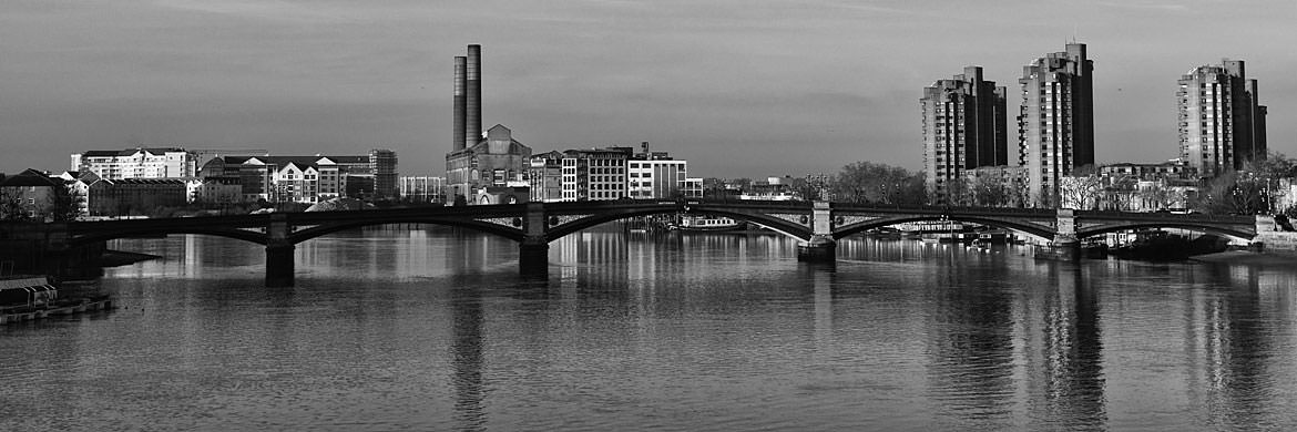 Photograph of Battersea Bridge 5