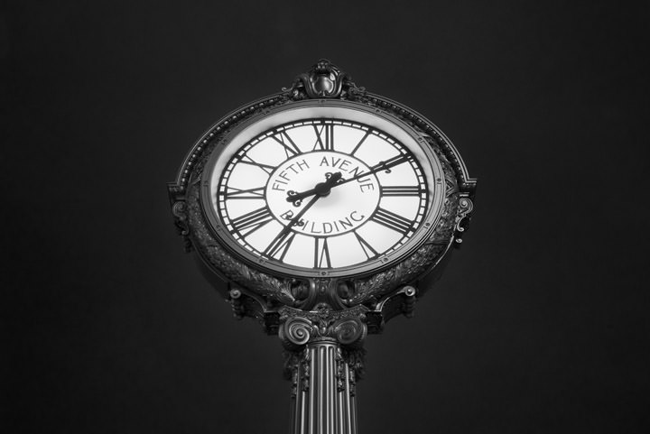 Photograph of Clock Fifth Avenue 1