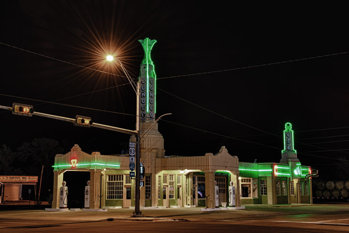Photograph of Conoco Tower  9