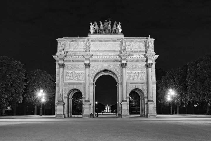 Photograph of Gate Louvre 2