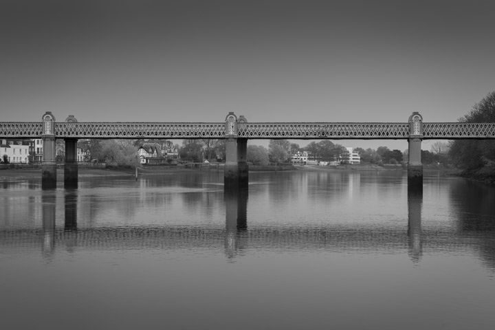 Photograph of Kew Railway Bridge 5