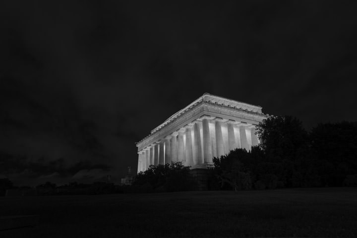 Photograph of Lincoln Memorial 3