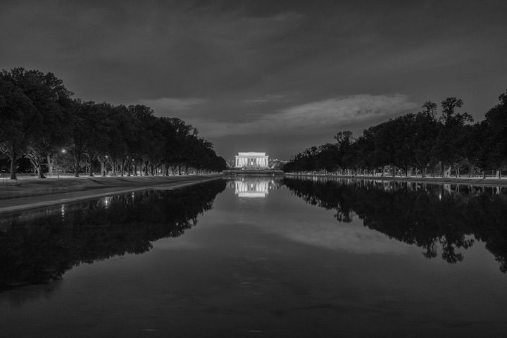 Photograph of Lincoln Memorial 4