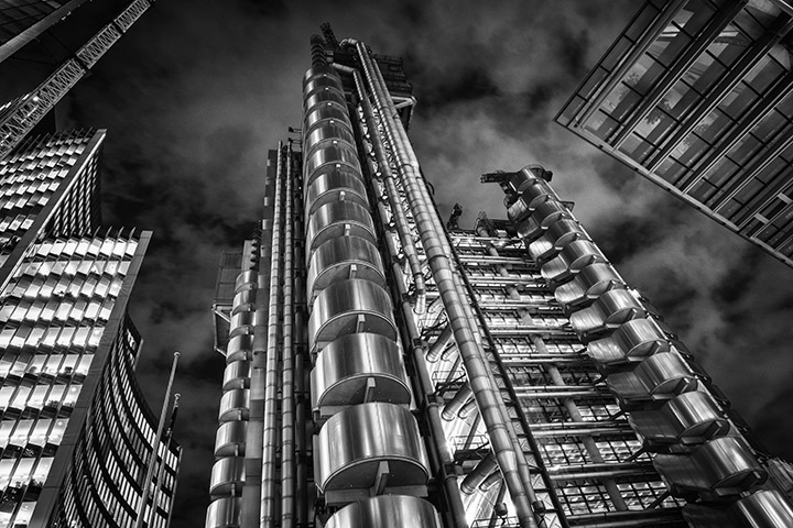  Black and white photo of the Lloyds Building in London