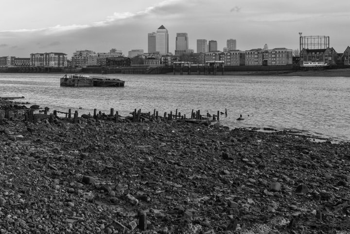 Photograph of River Thames Wapping 3