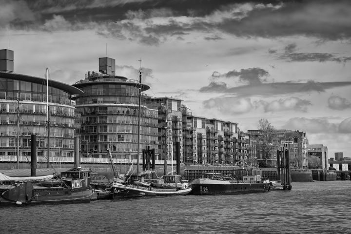 Photograph of River Thames Wapping 4