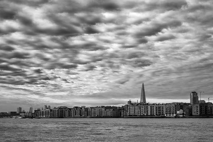 Photograph of River Thames Wapping 9