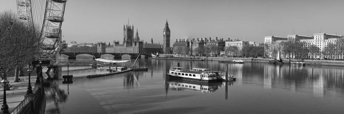Photograph of River Thames at Westminster 1