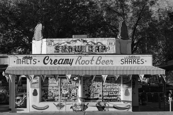 Photograph of Snow Bar - Route 66