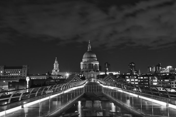 Photograph of St Pauls Cathedral 24
