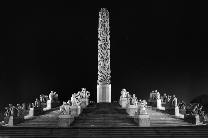 Photograph of Vigeland Sculpture Park 8 Oslo.jpg