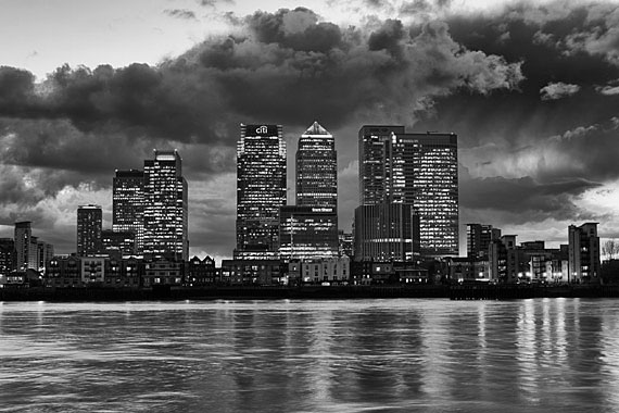 Canary Wharf black and white photograph