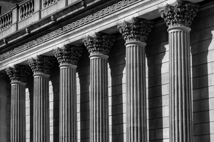 Photograph of Bank of England Columns 4