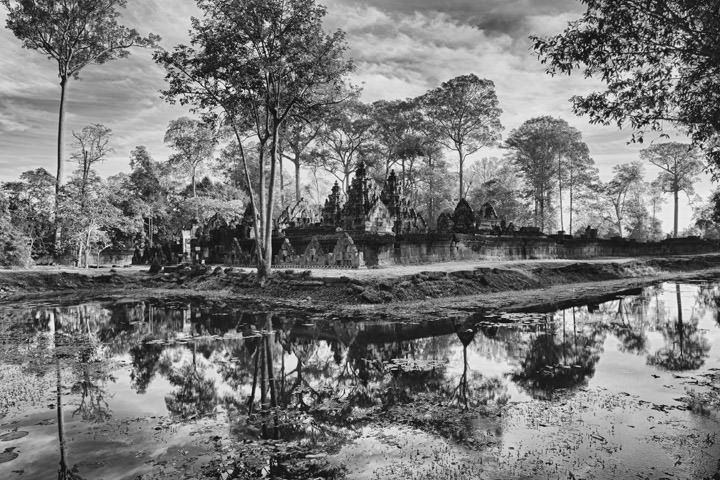 Photograph of Banteay Srei 2
