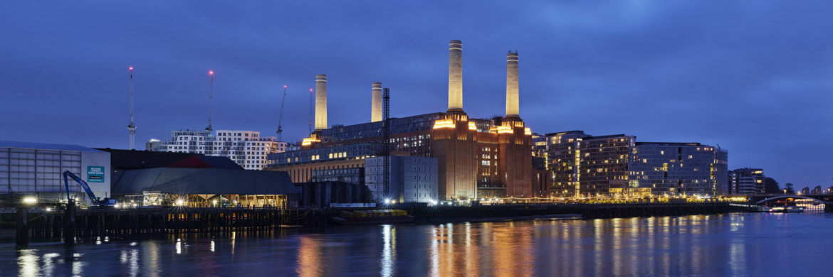 Photograph of Battersea Power Station at Dusk 1