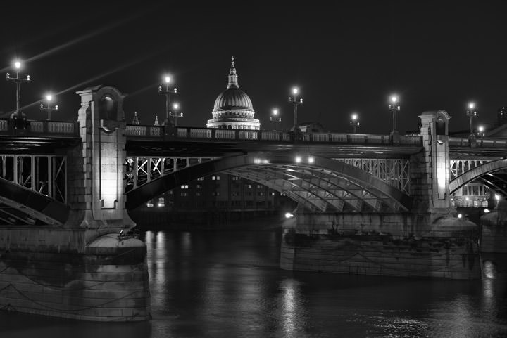 photographs of blackfriars bridge in london