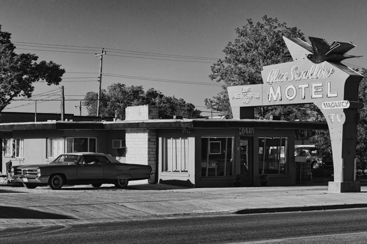 Photograph of Blue Swallow Motel - Route 66 2
