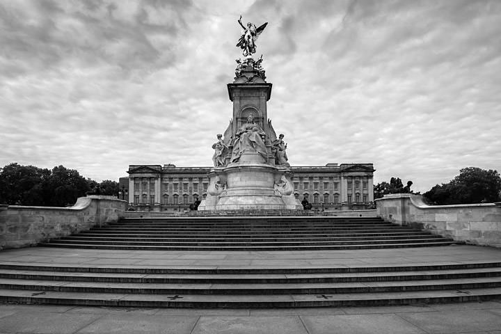 Photograph of Buckingham Palace 15