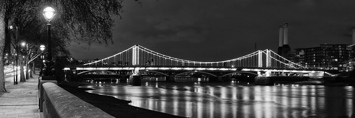 Photograph of Chelsea Bridge 5