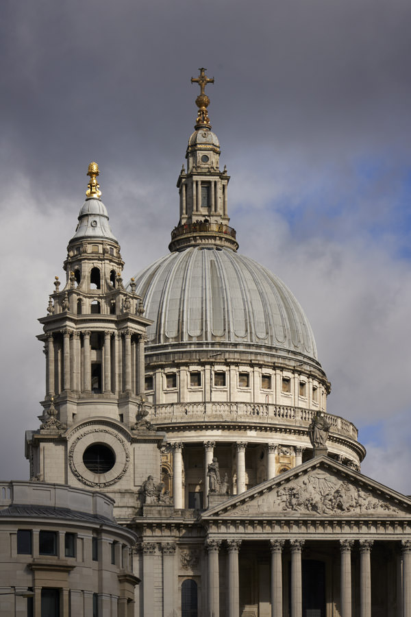 Photograph of Classic St Pauls Cathedral 2