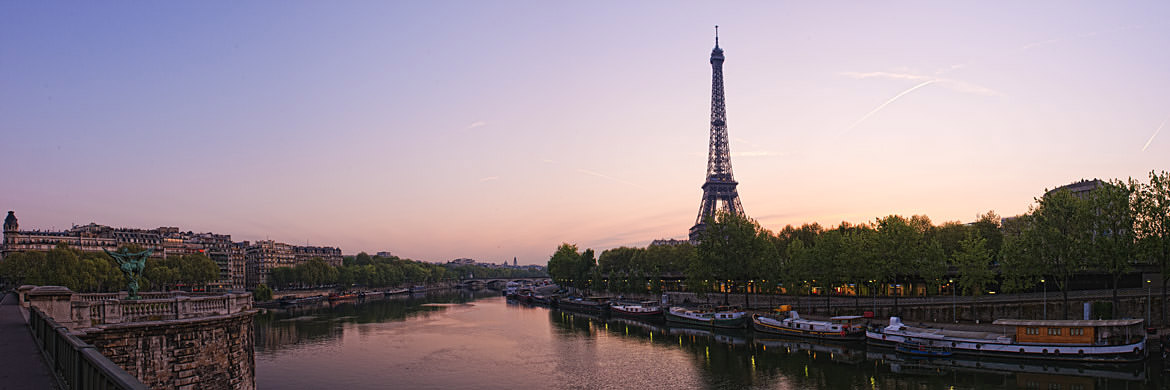 Photograph of Eiffel Tower 23