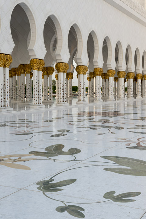 Photograph of Grand Mosque  - Abu Dhabi 27