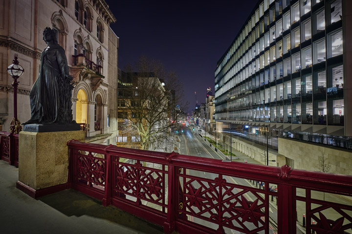 High Holborn Viaduct at night with view of road below