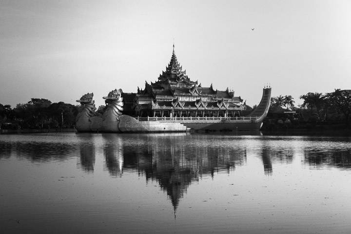 Photograph of Kandawgyi Lake Yangon