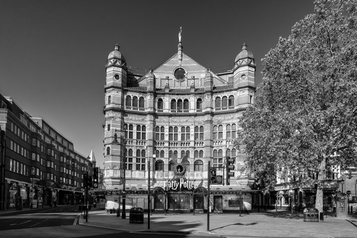 Lockdown London Cambridge Circus