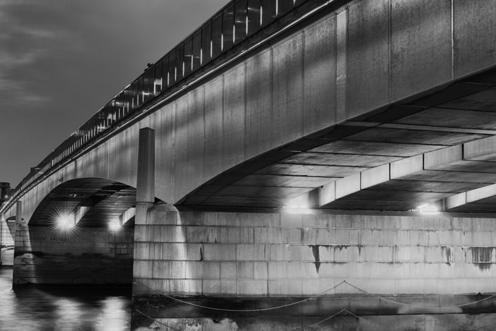 Photograph of London Bridge 17