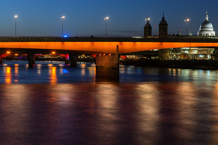Photograph of London Bridge 25