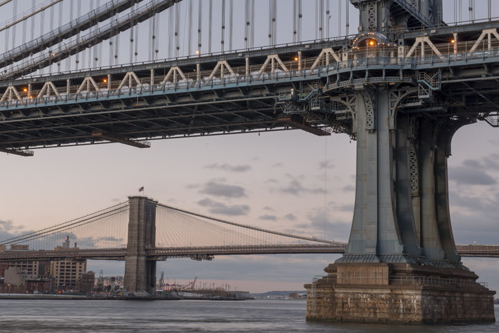 Photograph of Manhattan Bridge in New York City 