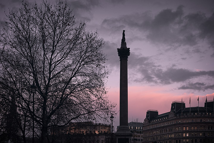 Photograph of Nelsons Column at Dusk 2