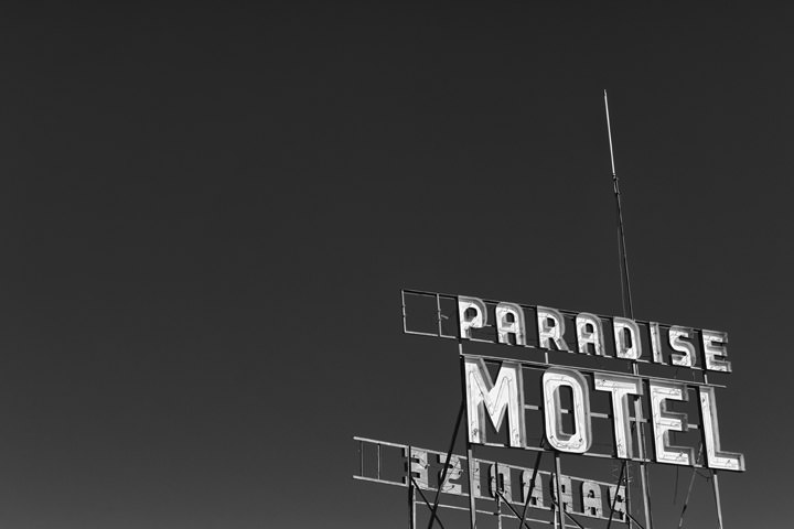 Photograph of Paradise Motel - Route 66