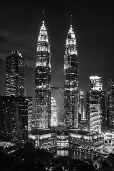 Photograph of Petronas Towers KL 6