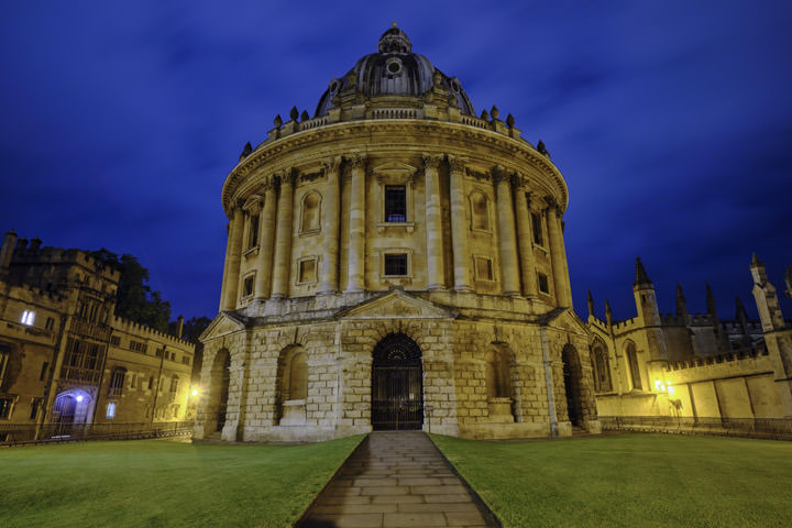 Radcliffe Camera in Oxford Blue Sky at Dusk