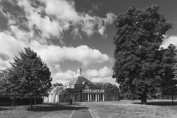 Photograph of Serpentine Gallery