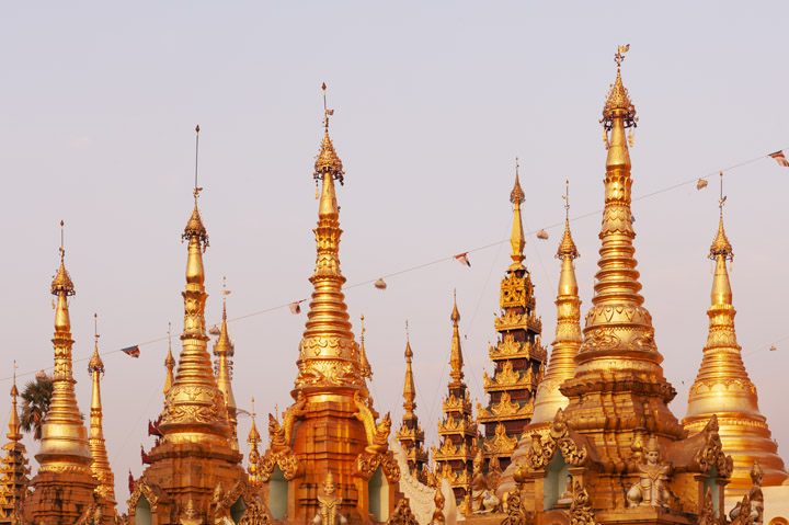 Photograph of Shwedagon Pagoda 3