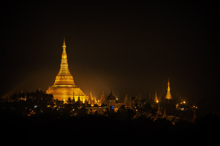Photograph of Shwedagon Pagoda 6