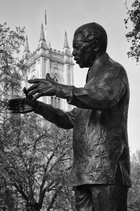 Photograph of Statue Nelson Mandela 4