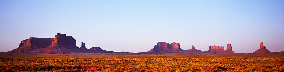 Western Panorama Monument Valley 